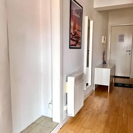 Apartment Getaway For Two Center & Within Walking Distance *