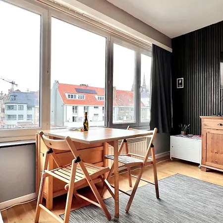Getaway For Two Center & Within Walking Distance Ostende